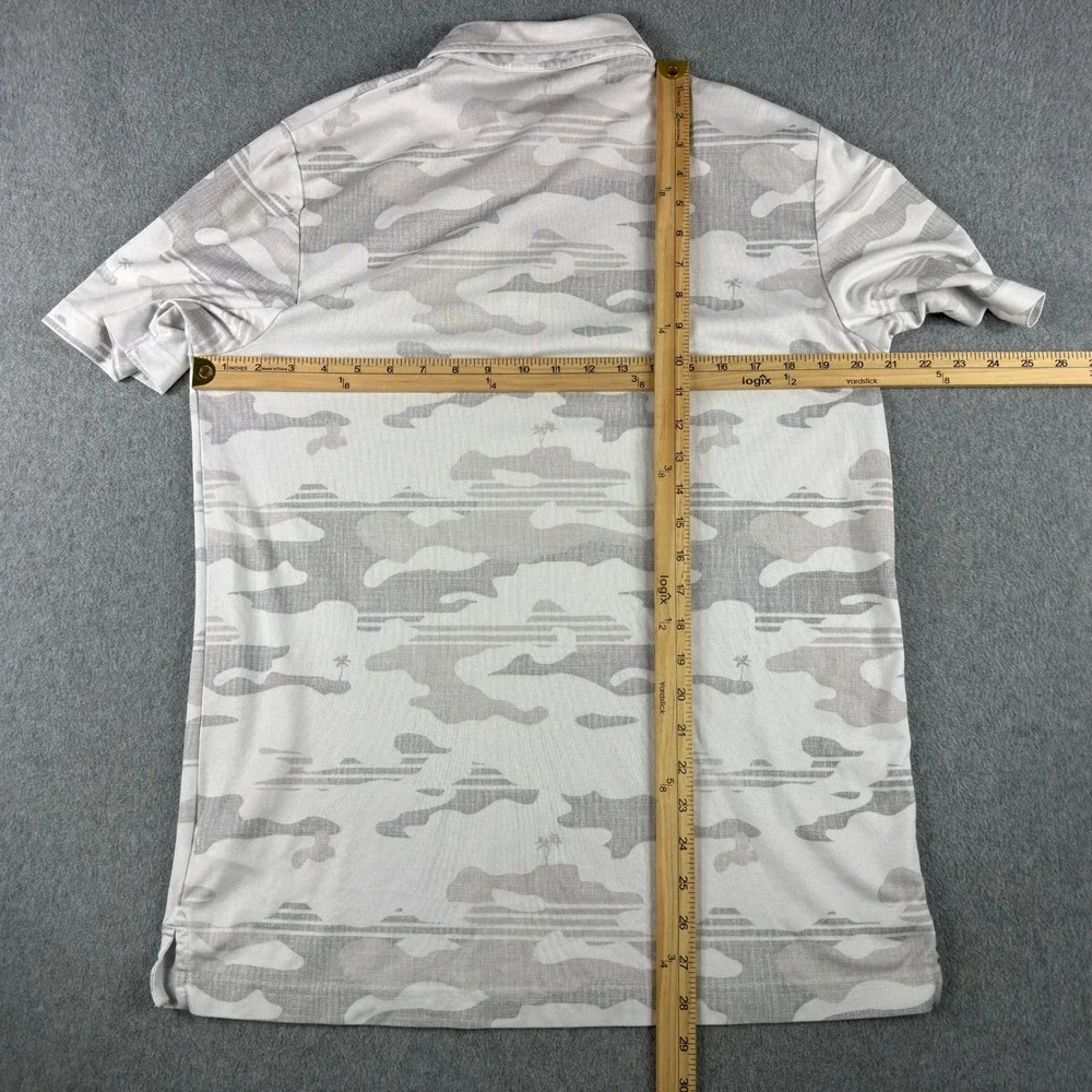 Travis Mathew Polo Shirt Large White Camo Short Sleeve Collared Golf - Picture 4 of 6